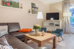 Haus Esche - Wohnzimmer-2