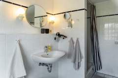 Kastanie - Badezimmer-2