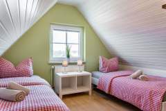 Kastanie - Kinderzimmer-1